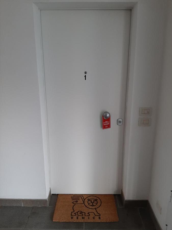My Home Apartment Мира Екстериор снимка