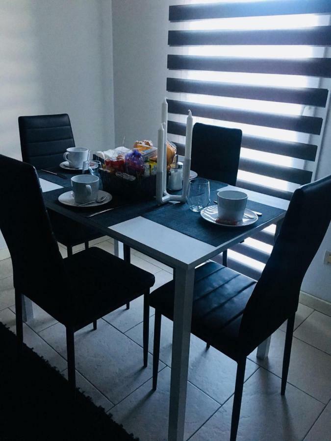 My Home Apartment Мира Екстериор снимка