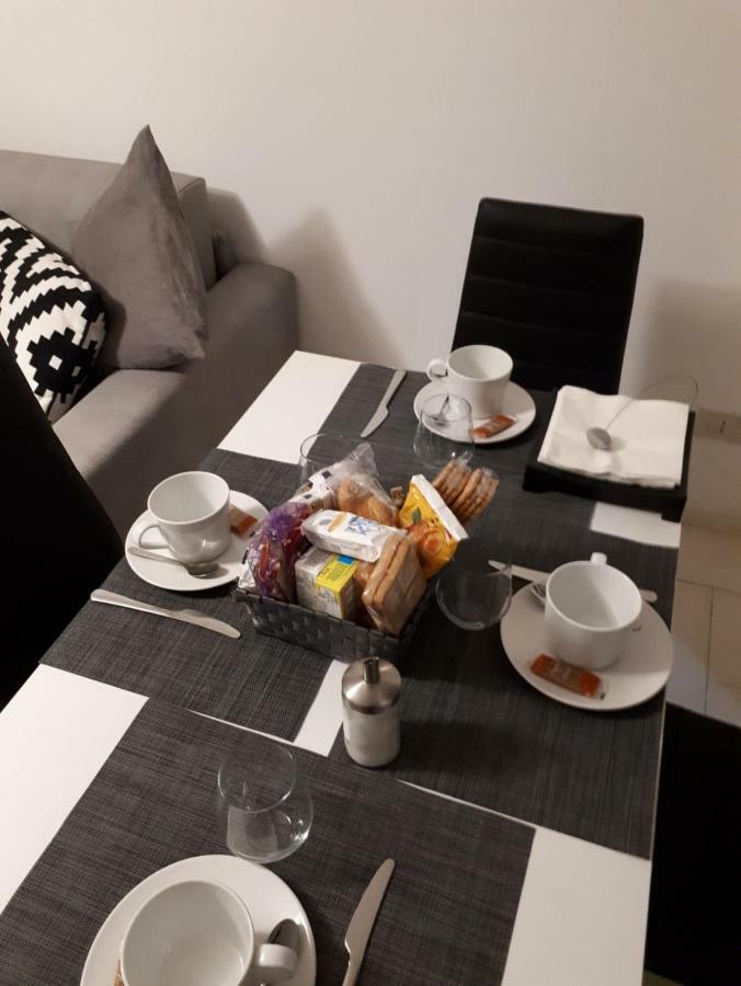 My Home Apartment Мира Екстериор снимка