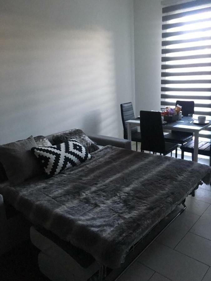 My Home Apartment Мира Екстериор снимка