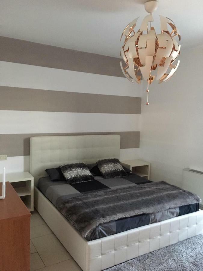 My Home Apartment Мира Екстериор снимка